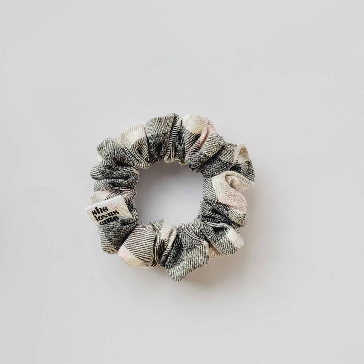 XS SCRUNCHIE NOA