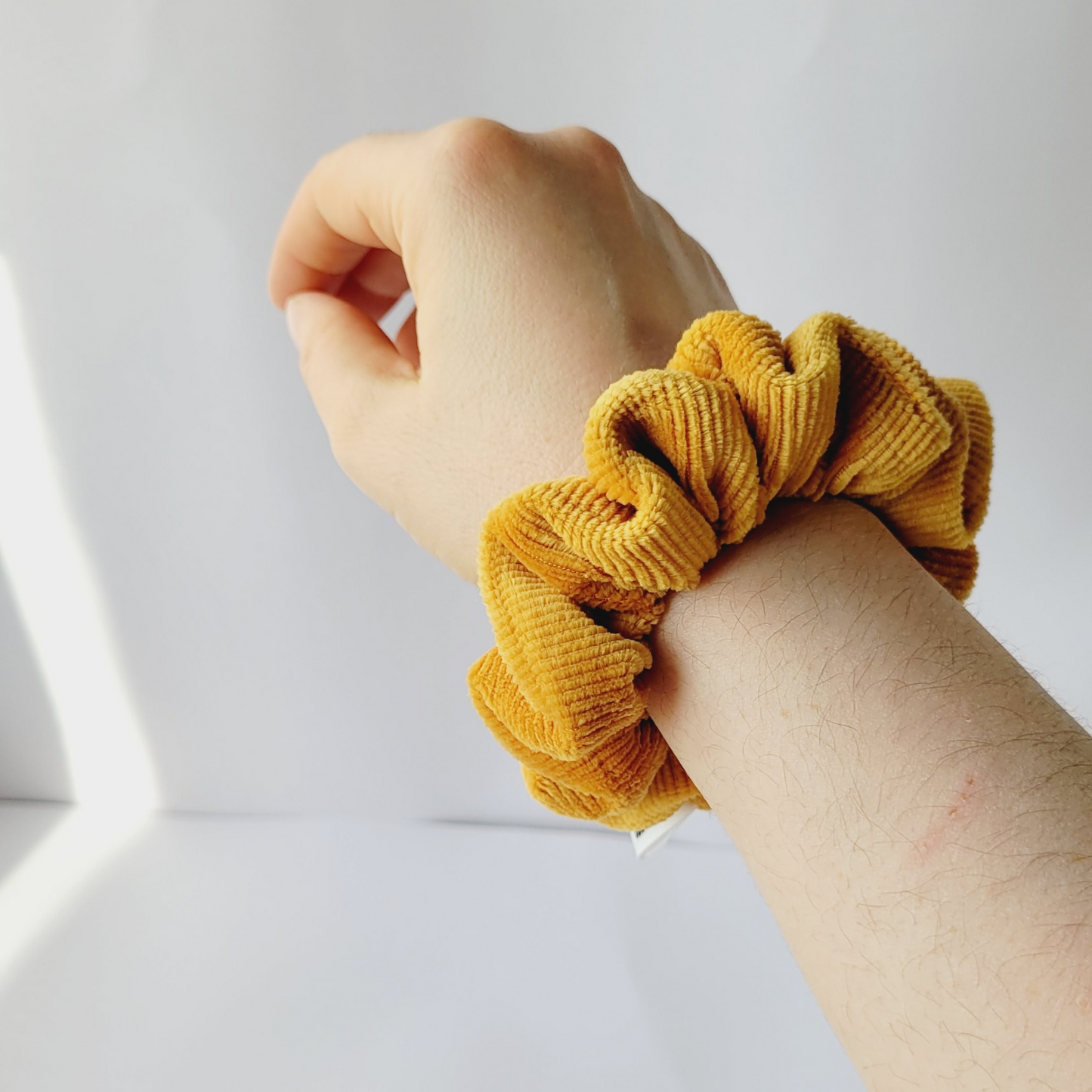 XS SCRUNCHIE IRIS