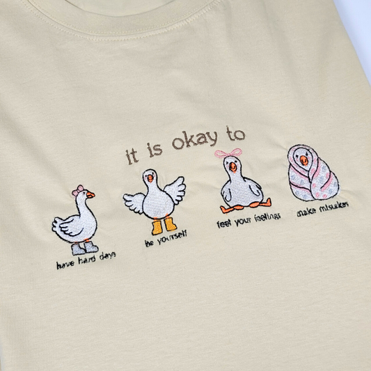 T-Shirt Bordada — IT'S OK TO...