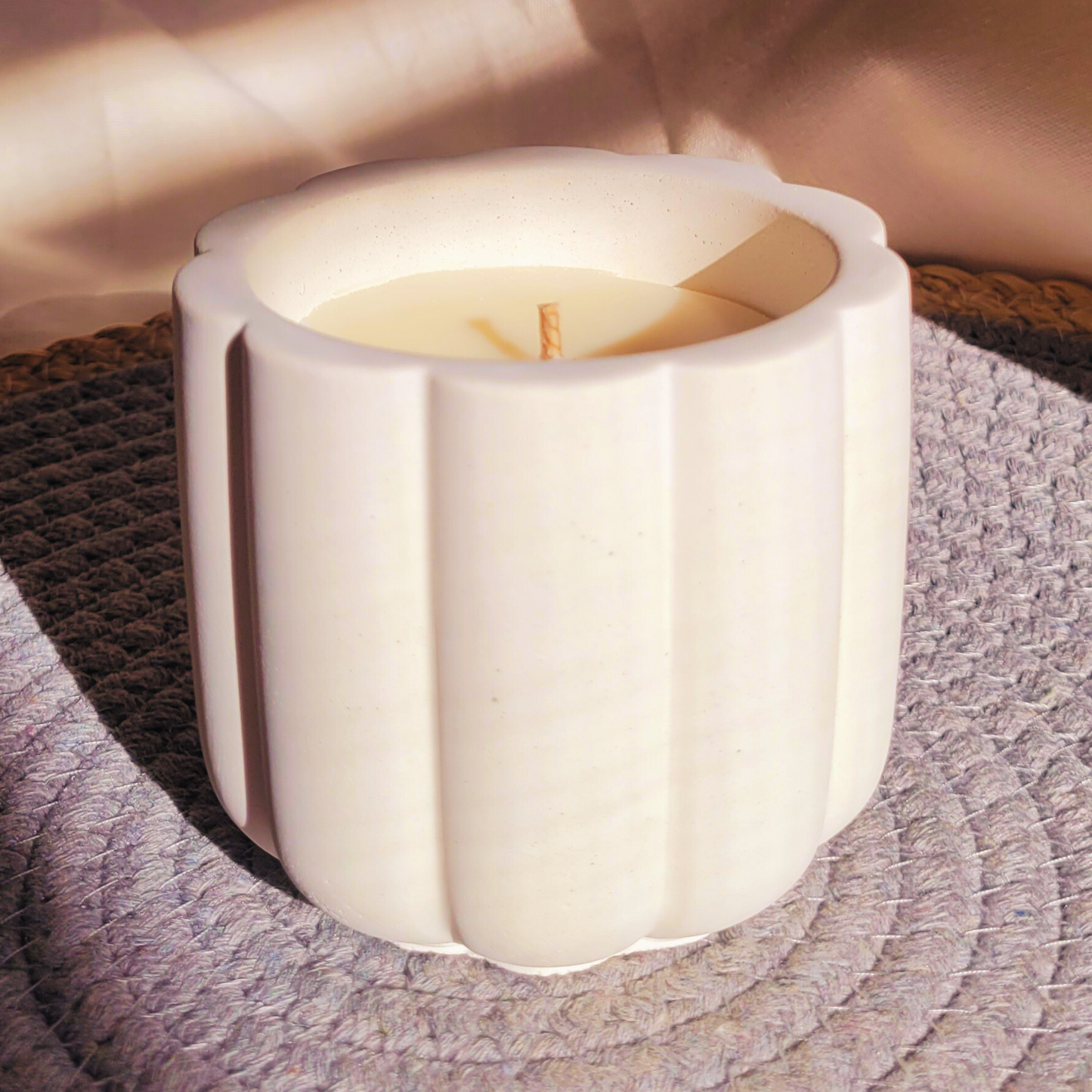 Vela Aromática Artesanal em Pote Flor