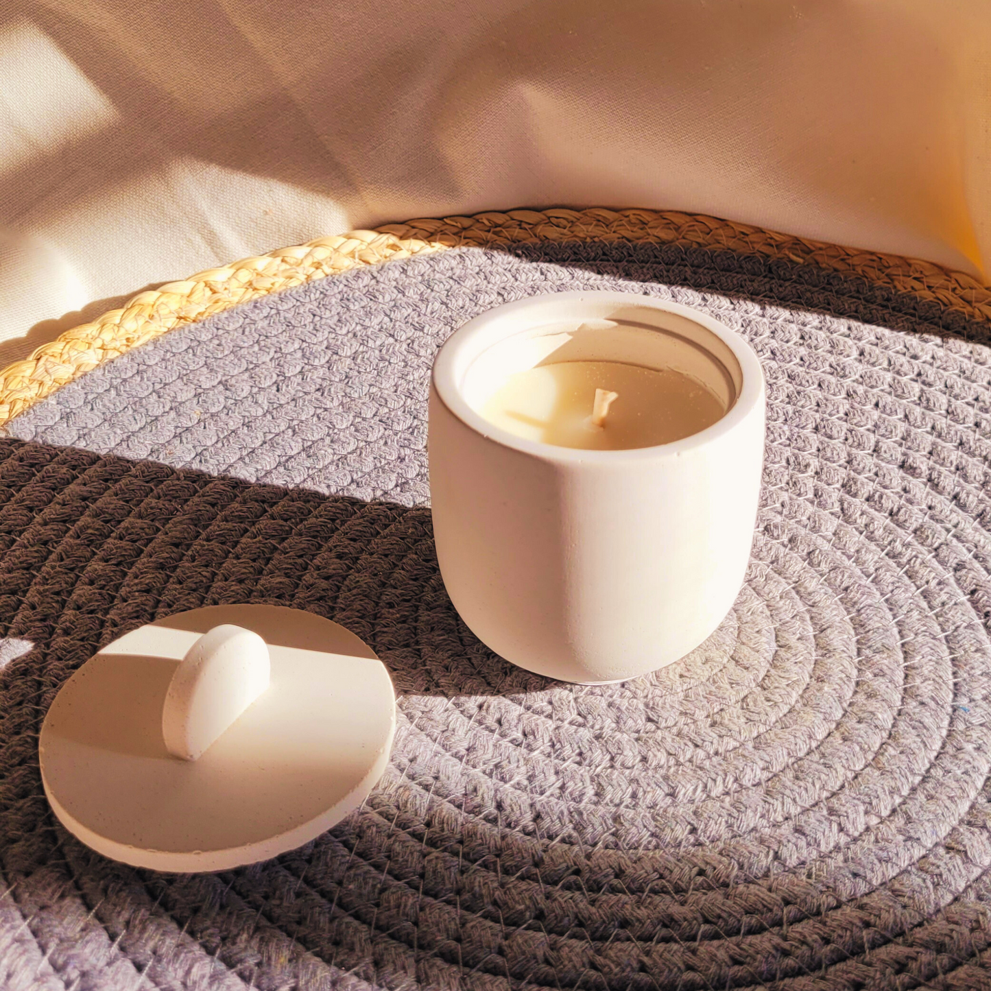 Vela Aromática Artesanal em Pote Pequeno Estético