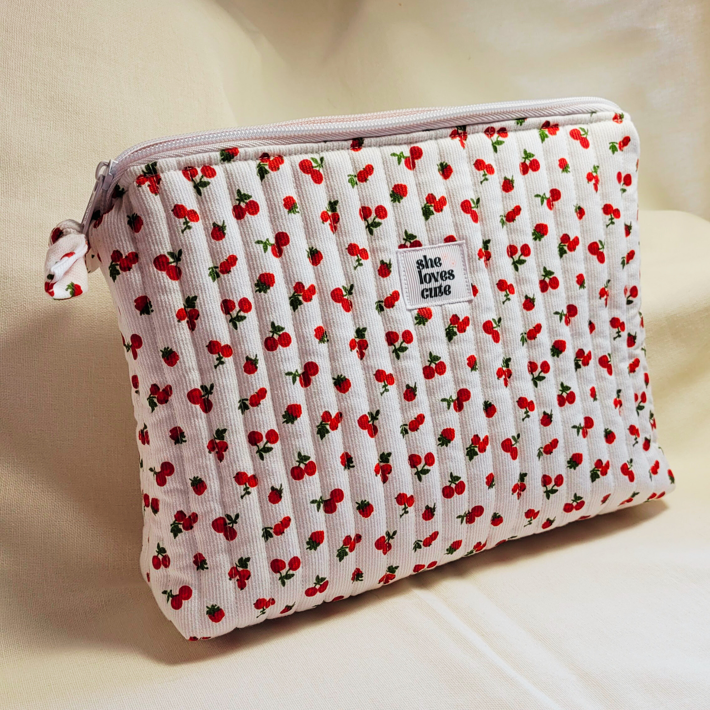 Bolsa de Cosméticos e Produtos de Higiene Amélia