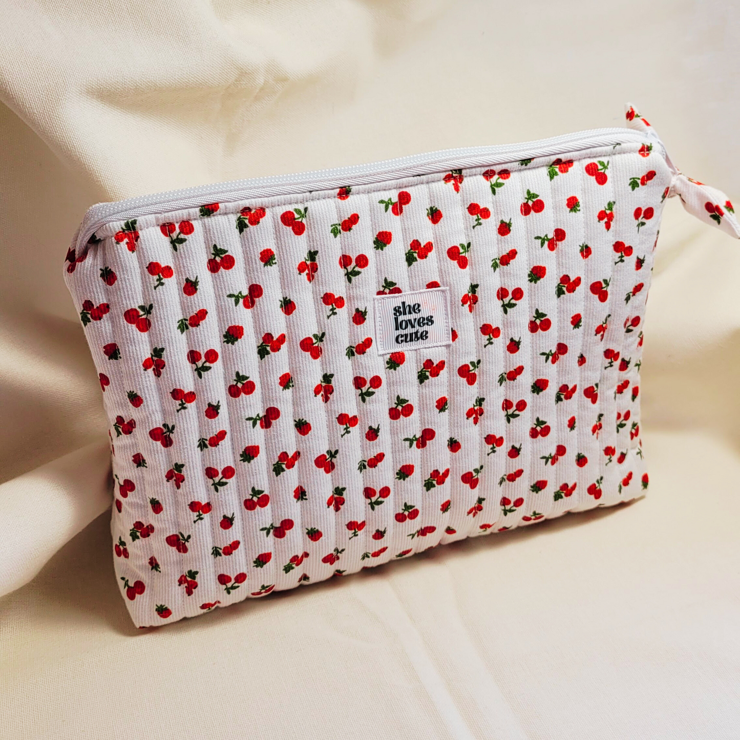 Bolsa de Cosméticos e Produtos de Higiene Amélia