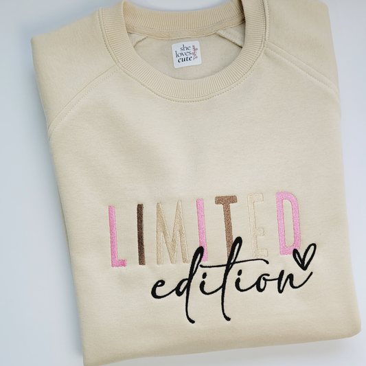 Sweatshirt Bordada — LIMITED EDITION