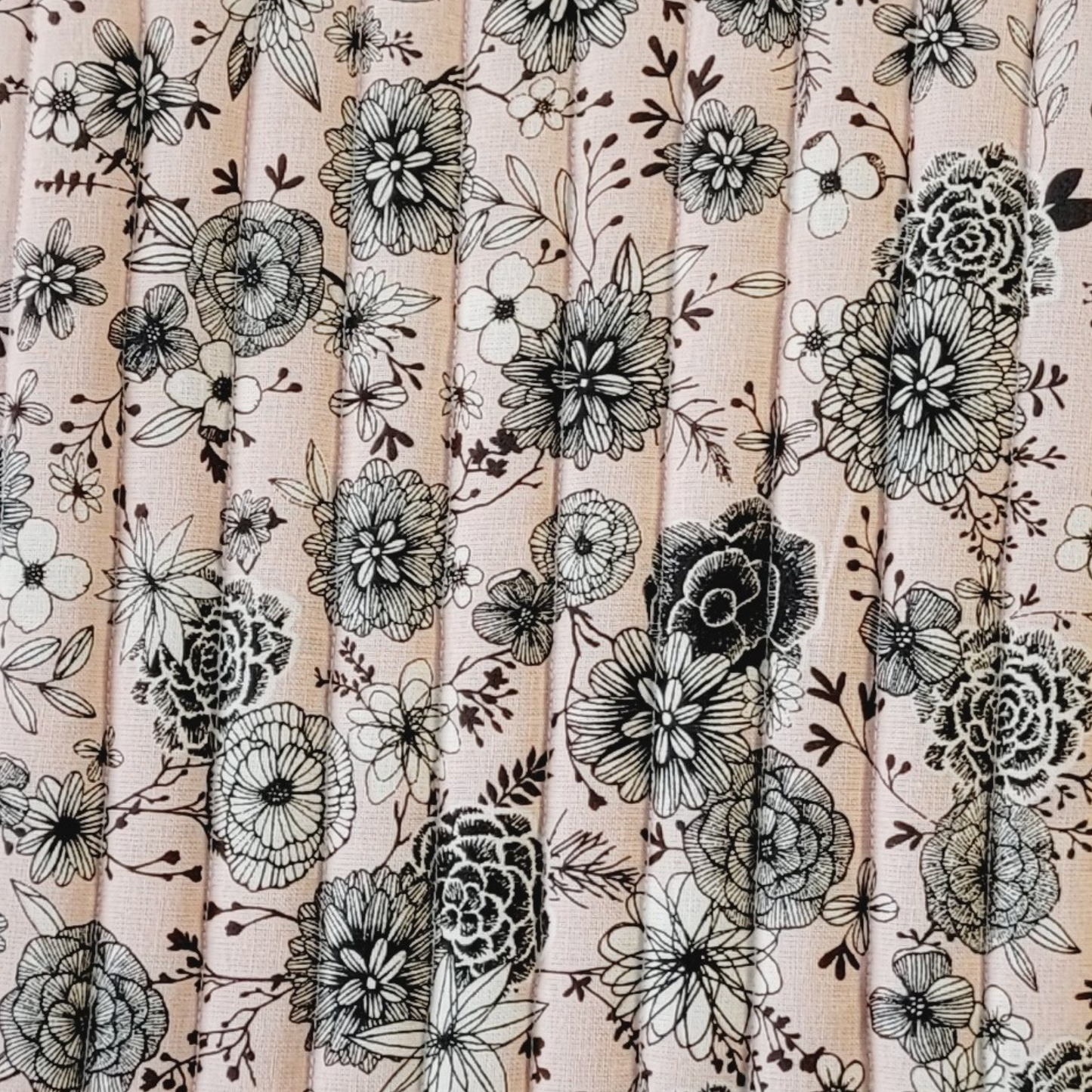 BOLSA PARA COMPUTADOR, COM ORGANIZAÇÃO EXTERIOR