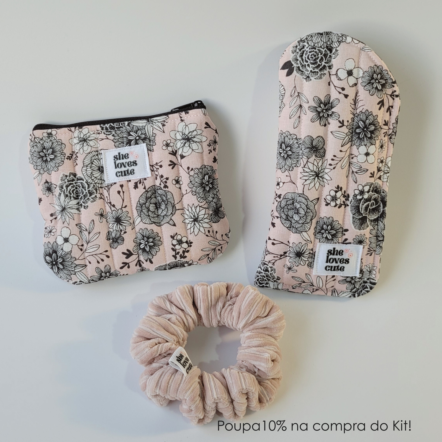 PACK COZY CHARM CLÁUDIA [Mini Pouch + Porta-Óculos + Scrunchie]