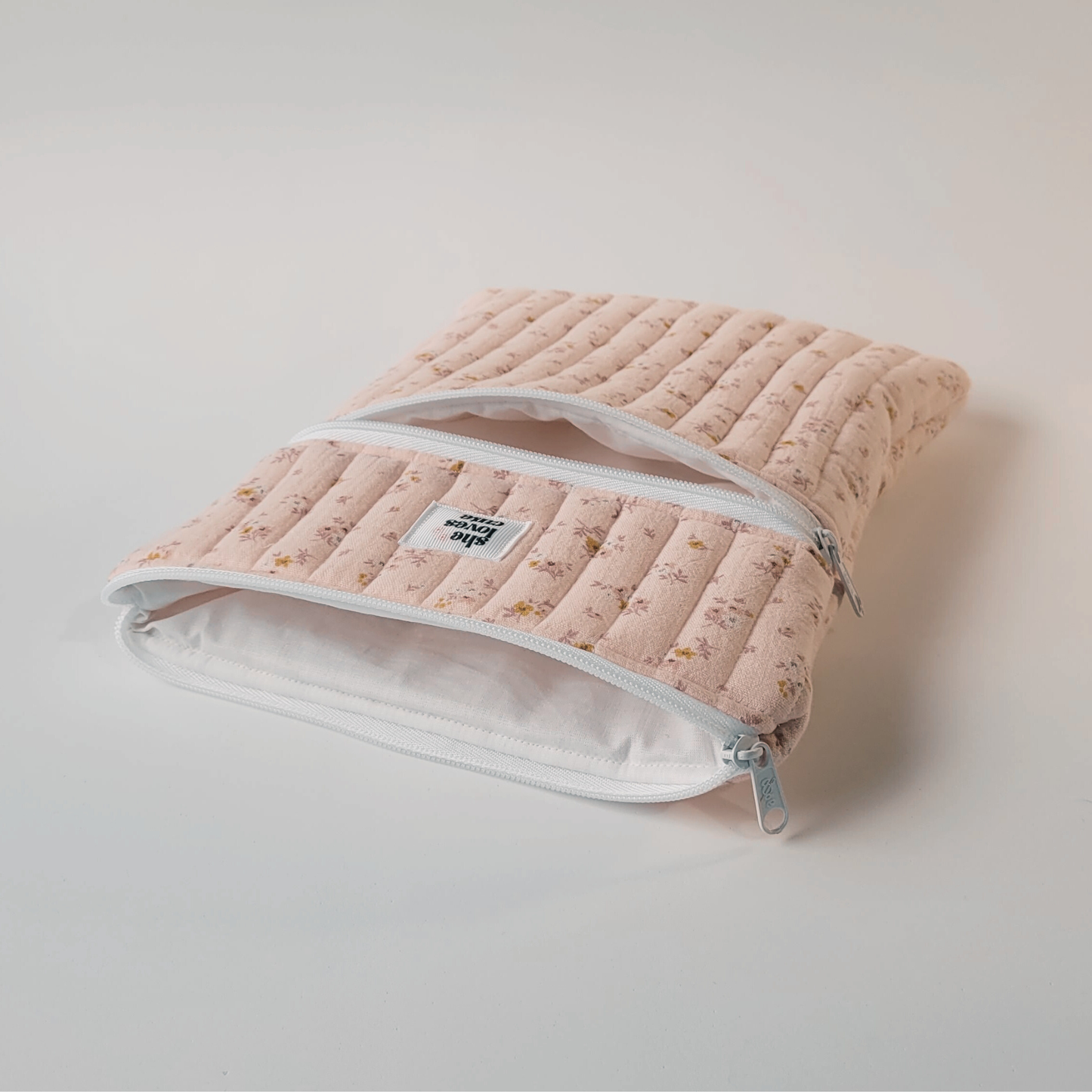 BOLSA PARA E-READER/ iPAD/ TABLET/ LIVRO ANNA