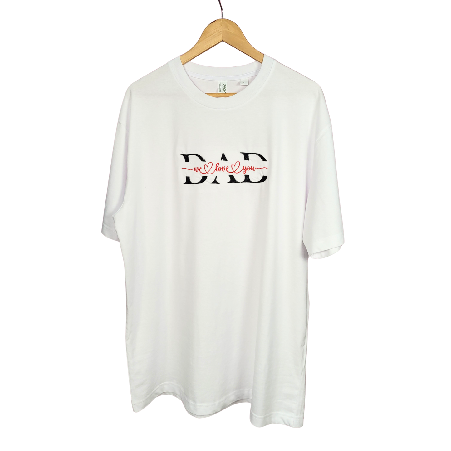 T-Shirt Dia do Pai Bordada “DAD, We Love You”