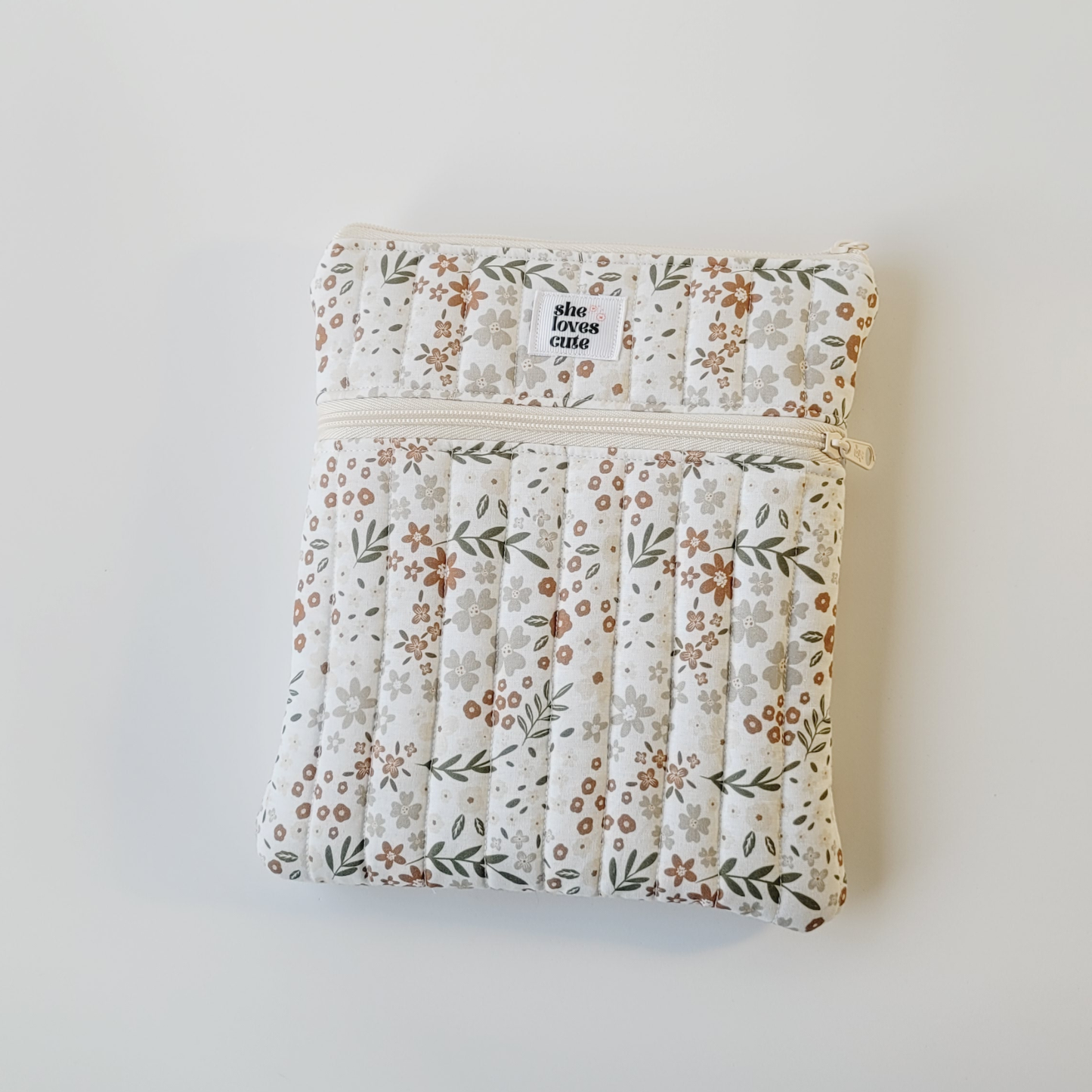 BOLSA PARA E-READER/ iPAD/ TABLET/ LIVRO LUÍSA